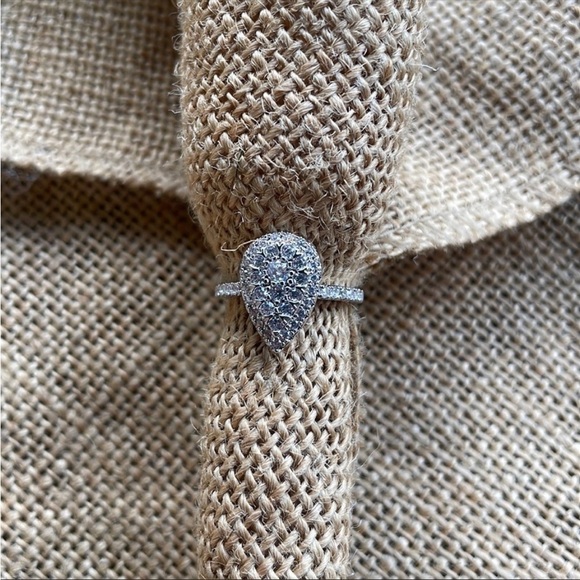 Water Drop Pear Shaped Ring for Sterling Silver Wedding Engagement CZ sparkly - Picture 9 of 10